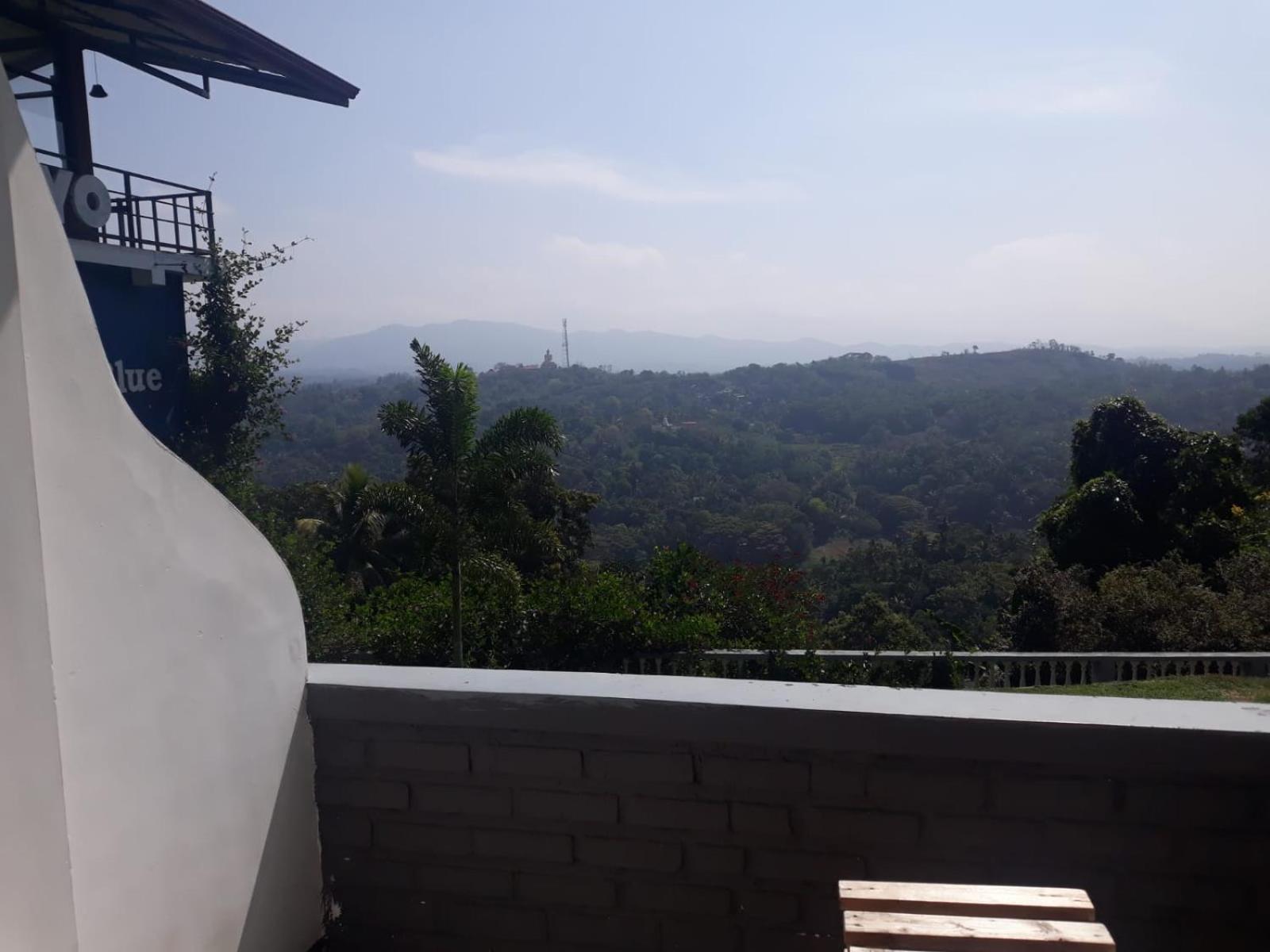 Kandy Gem Inn Blue Hotel Exterior foto